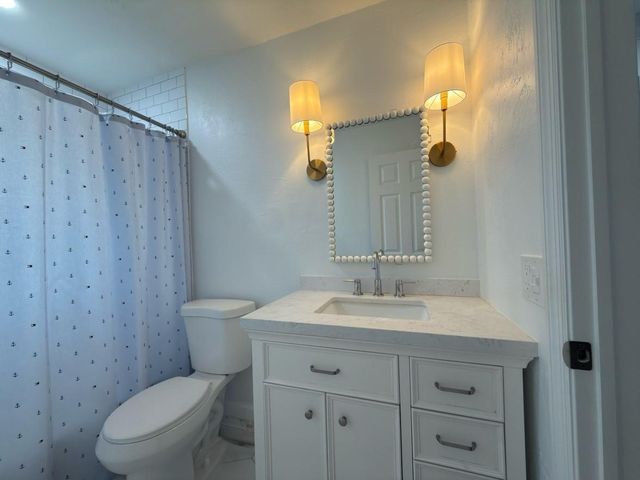 27153 Edenbridge CT, Bonita Springs, FL 34135