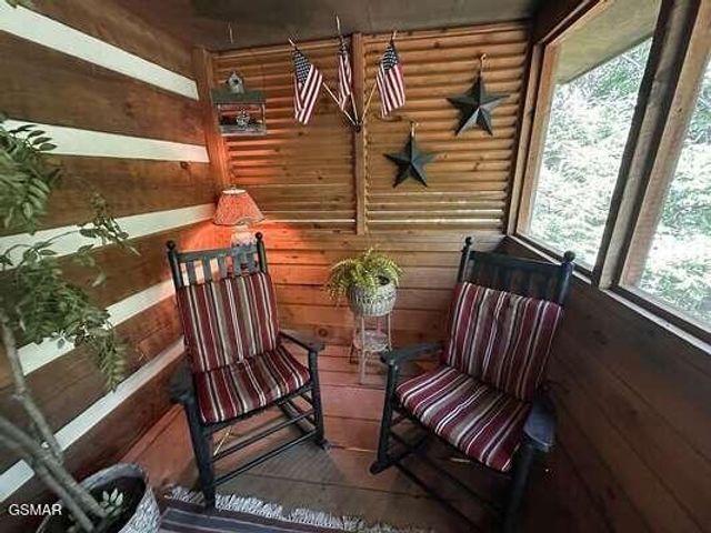 1529 Hidden Circle, Sevierville, TN 37876