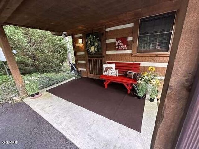 1529 Hidden Circle, Sevierville, TN 37876