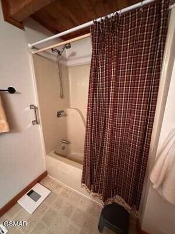 1529 Hidden Circle, Sevierville, TN 37876