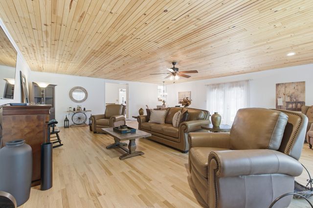 520 Springmont Blvd, Old Hickory, TN 37138