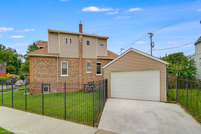 8100 S Cornell Avenue, Chicago, IL 60619