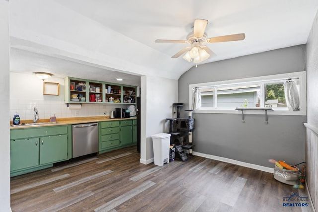 2011 PRAIRIE AVE, Rapid City, SD 57701