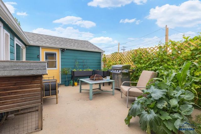 2011 PRAIRIE AVE, Rapid City, SD 57701