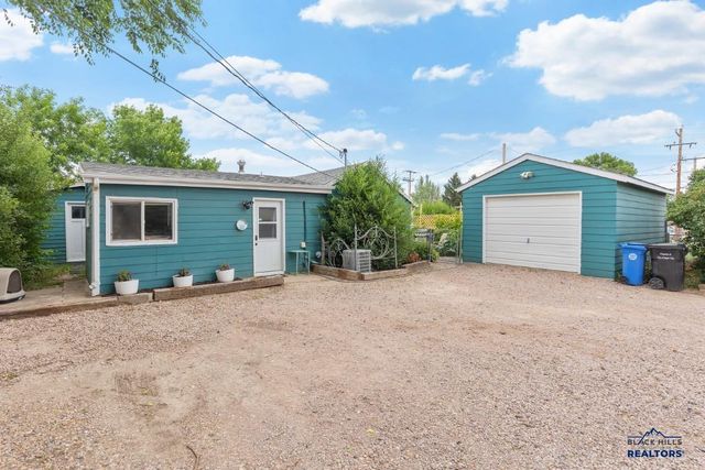 2011 PRAIRIE AVE, Rapid City, SD 57701
