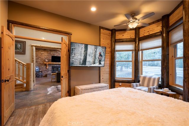 325 Stoney Creek Road, Big Bear Lake, CA 92315