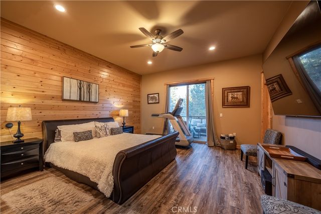 325 Stoney Creek Road, Big Bear Lake, CA 92315