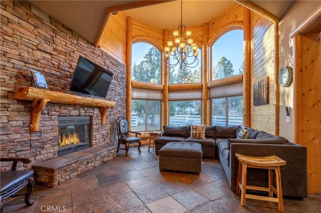 325 Stoney Creek Road, Big Bear Lake, CA 92315