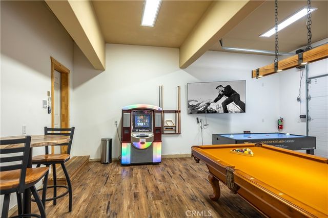 325 Stoney Creek Road, Big Bear Lake, CA 92315