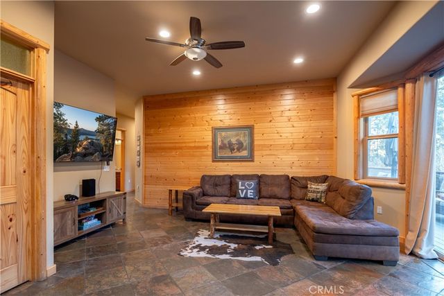 325 Stoney Creek Road, Big Bear Lake, CA 92315