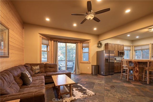 325 Stoney Creek Road, Big Bear Lake, CA 92315