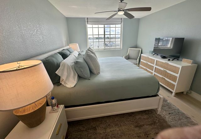 167 YACHT CLUB Way 204, Hypoluxo, FL 33462