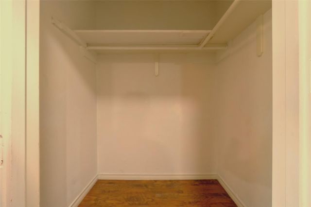 10207 Old Orchard Road, La Porte, TX 77571