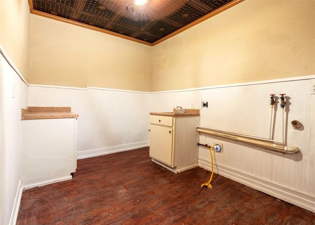 10207 Old Orchard Road, La Porte, TX 77571