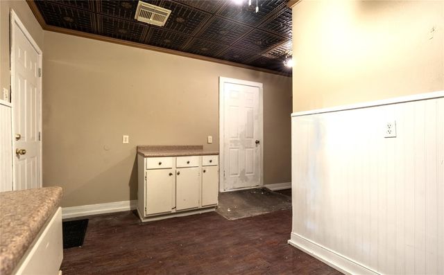 10207 Old Orchard Road, La Porte, TX 77571