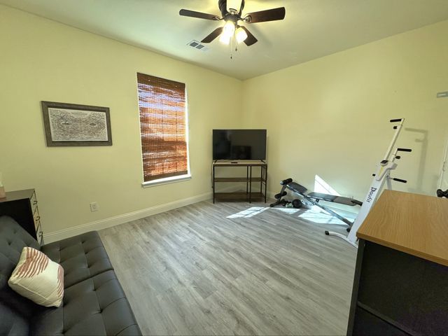 2813 Catfish Court, Granbury, TX 76048