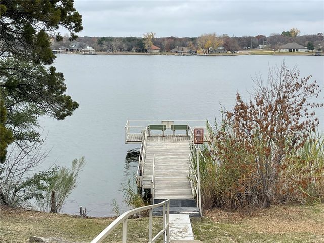 2813 Catfish Court, Granbury, TX 76048