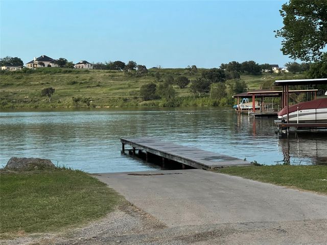 2813 Catfish Court, Granbury, TX 76048