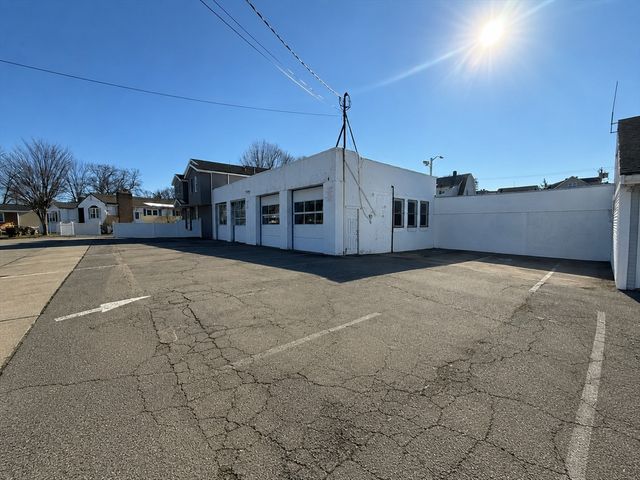 63-69 Putnam St, Winthrop, MA 02152