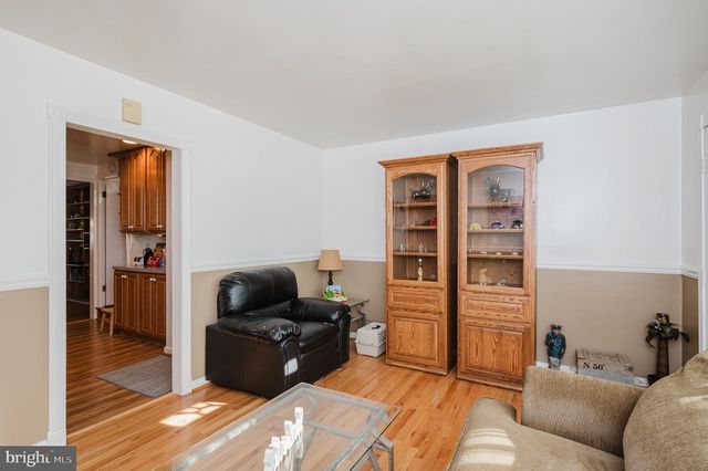 2208 GAYLAWN, Halethorpe, MD 21227