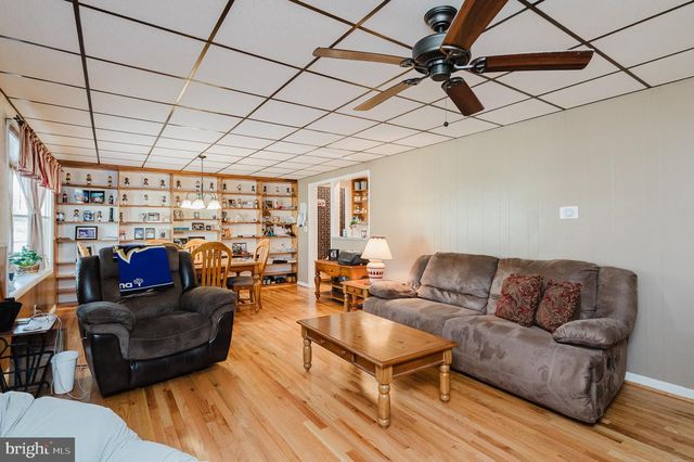 2208 GAYLAWN, Halethorpe, MD 21227