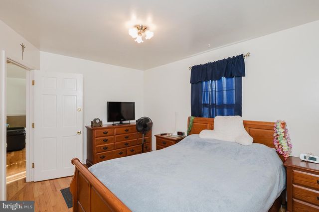 2208 GAYLAWN, Halethorpe, MD 21227