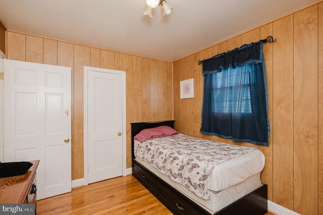 2208 GAYLAWN, Halethorpe, MD 21227