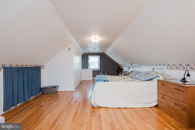 2208 GAYLAWN, Halethorpe, MD 21227