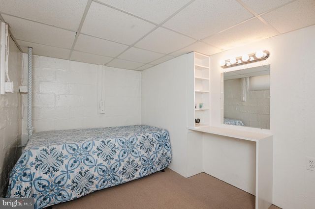 2208 GAYLAWN, Halethorpe, MD 21227