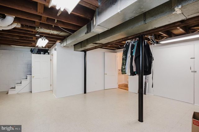 2208 GAYLAWN, Halethorpe, MD 21227