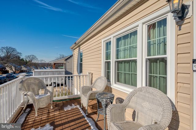 2208 GAYLAWN, Halethorpe, MD 21227