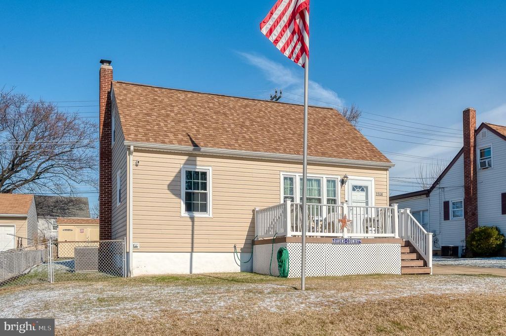 2208 GAYLAWN, Halethorpe, MD 21227