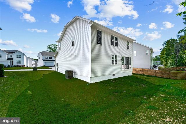 2848 WHITE TAIL DR, Locust Grove, VA 22508
