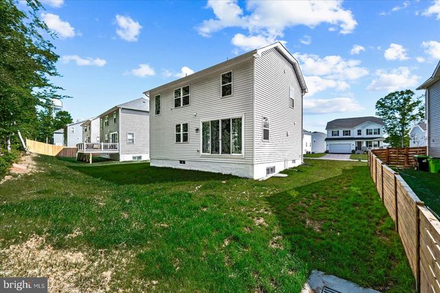 2848 WHITE TAIL DR, Locust Grove, VA 22508