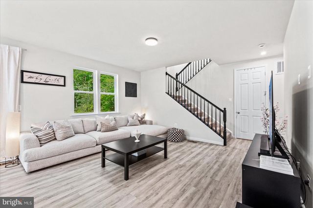 2848 WHITE TAIL DR, Locust Grove, VA 22508