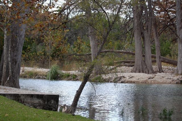 143 Taff Place, Leakey, TX 78873