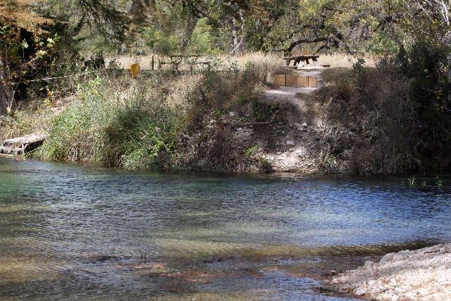 143 Taff Place, Leakey, TX 78873