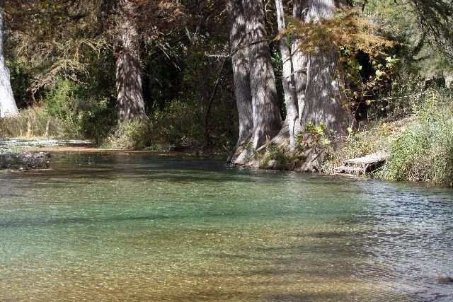 143 Taff Place, Leakey, TX 78873