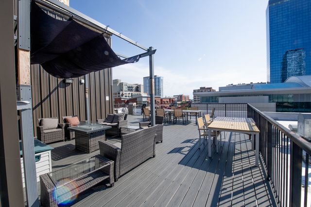2100 S Indiana Avenue 305, Chicago, IL 60616
