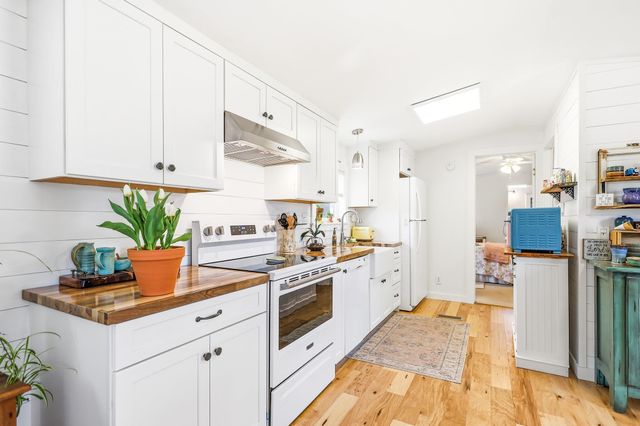 15 Winter Street, Salem, NH 03079