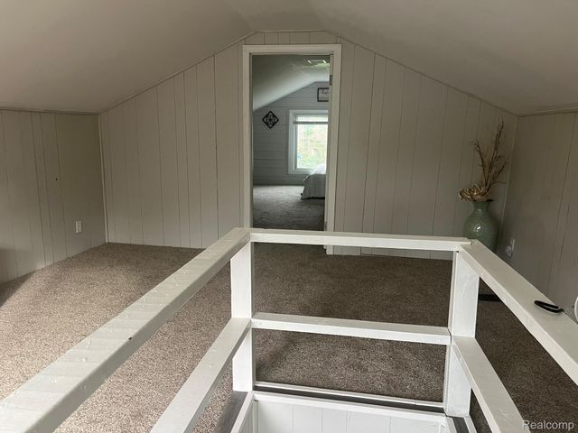 3021 N Grand River Avenue, Lansing, MI 48906