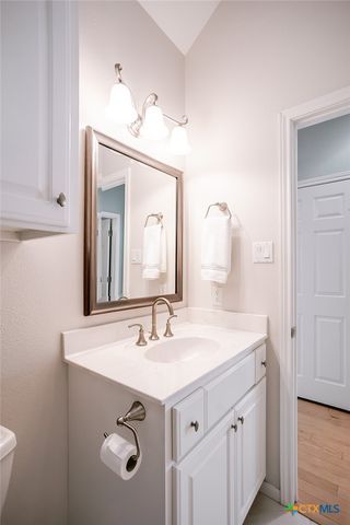 213 Iron Gate, Victoria, TX 77904