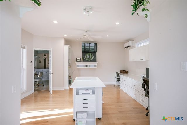 213 Iron Gate, Victoria, TX 77904