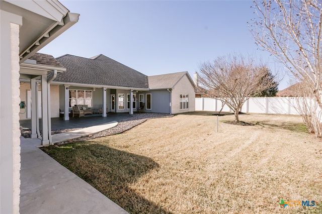 213 Iron Gate, Victoria, TX 77904