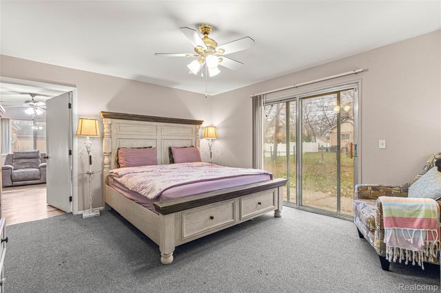 6429 N Beech Daly Road, Dearborn Heights, MI 48127