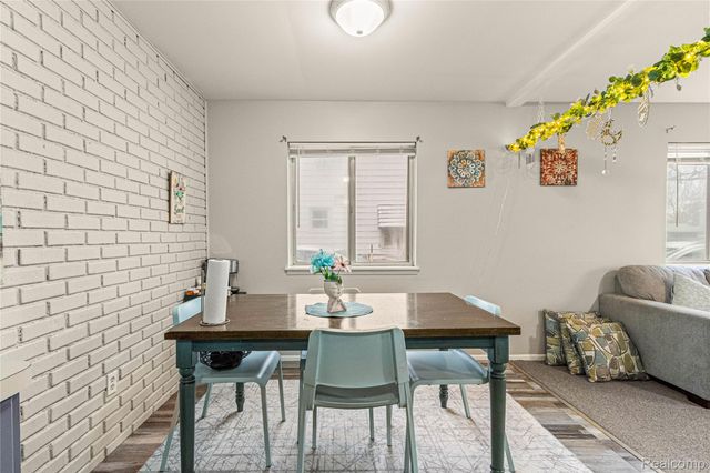 6429 N Beech Daly Road, Dearborn Heights, MI 48127