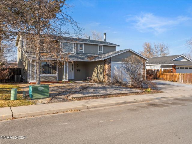 1074 Glen Martin Drive, Sparks, NV 89434