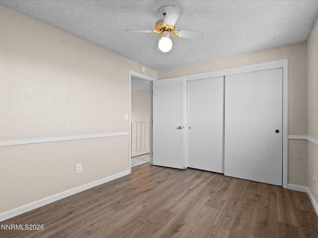 1074 Glen Martin Drive, Sparks, NV 89434