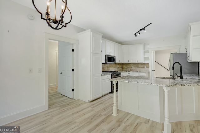 37 Forest Point, Newnan, GA 30265