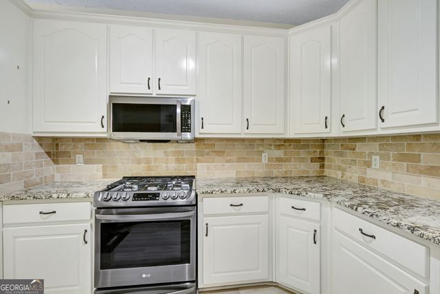 37 Forest Point, Newnan, GA 30265